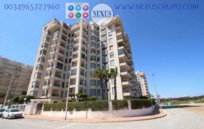 Vastgoedbedrijf Grupo Nexus presenteert een exclusieve duplex penthouse in de prestigieuze urbanisatie Puerto Marino in Nexus Grupo