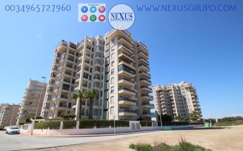 Vastgoedbedrijf Grupo Nexus presenteert een exclusieve duplex penthouse in de prestigieuze urbanisatie Puerto Marino in Nexus Grupo