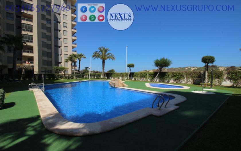 Vastgoedbedrijf Grupo Nexus presenteert een exclusieve duplex penthouse in de prestigieuze urbanisatie Puerto Marino in Nexus Grupo