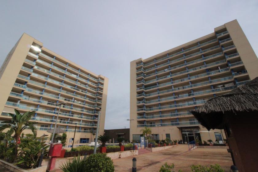 Grupo Nexus Real Estate presents an excellent opportunity: we are selling a spectacular apartment on the tenth floor of an attractive tourist apartment complex. in Nexus Grupo