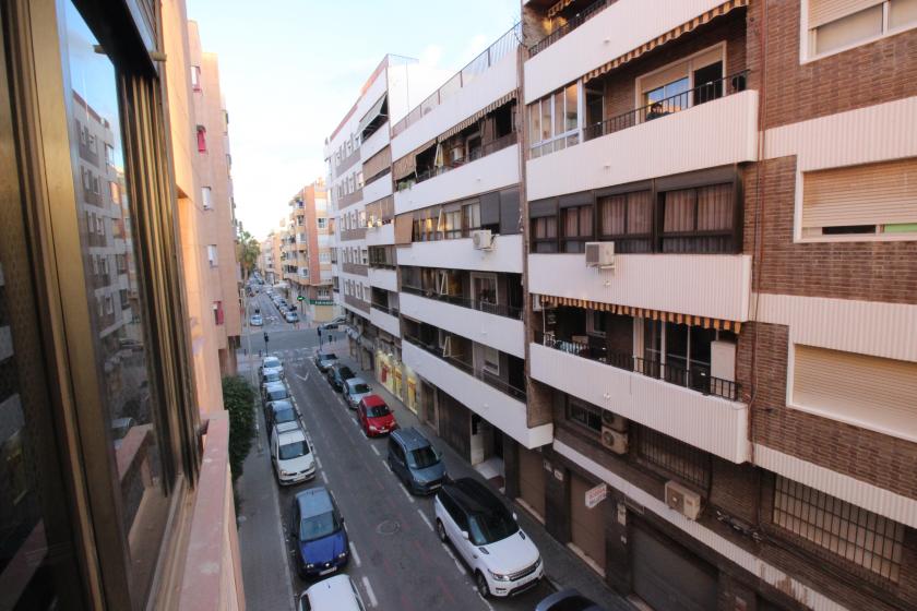 Disfruta de un Amplio Apartamento en Calle Pardo Gimeno, Alicante - Alquiler Exclusivo de Inmobiliaria Grupo Nexus in Nexus Grupo