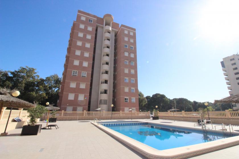 Grupo Nexus sells an impressive penthouse on Alcalde Rosalino Pérez Hernández Street, in Guardamar del Segura in Nexus Grupo