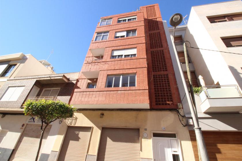 Real Estate Grupo Nexus, rents apartment for the whole year on San Emigdio street in Nexus Grupo