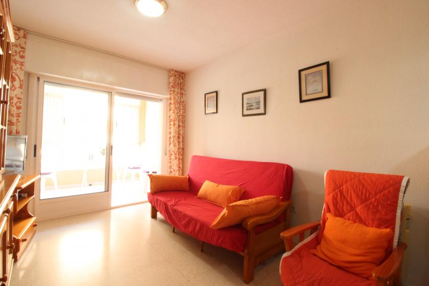 REAL ESTATE, NEXUS GROUP RENT APARTMENT IN THE CENTER OF GUARDAMAR DEL SEGURA in Nexus Grupo